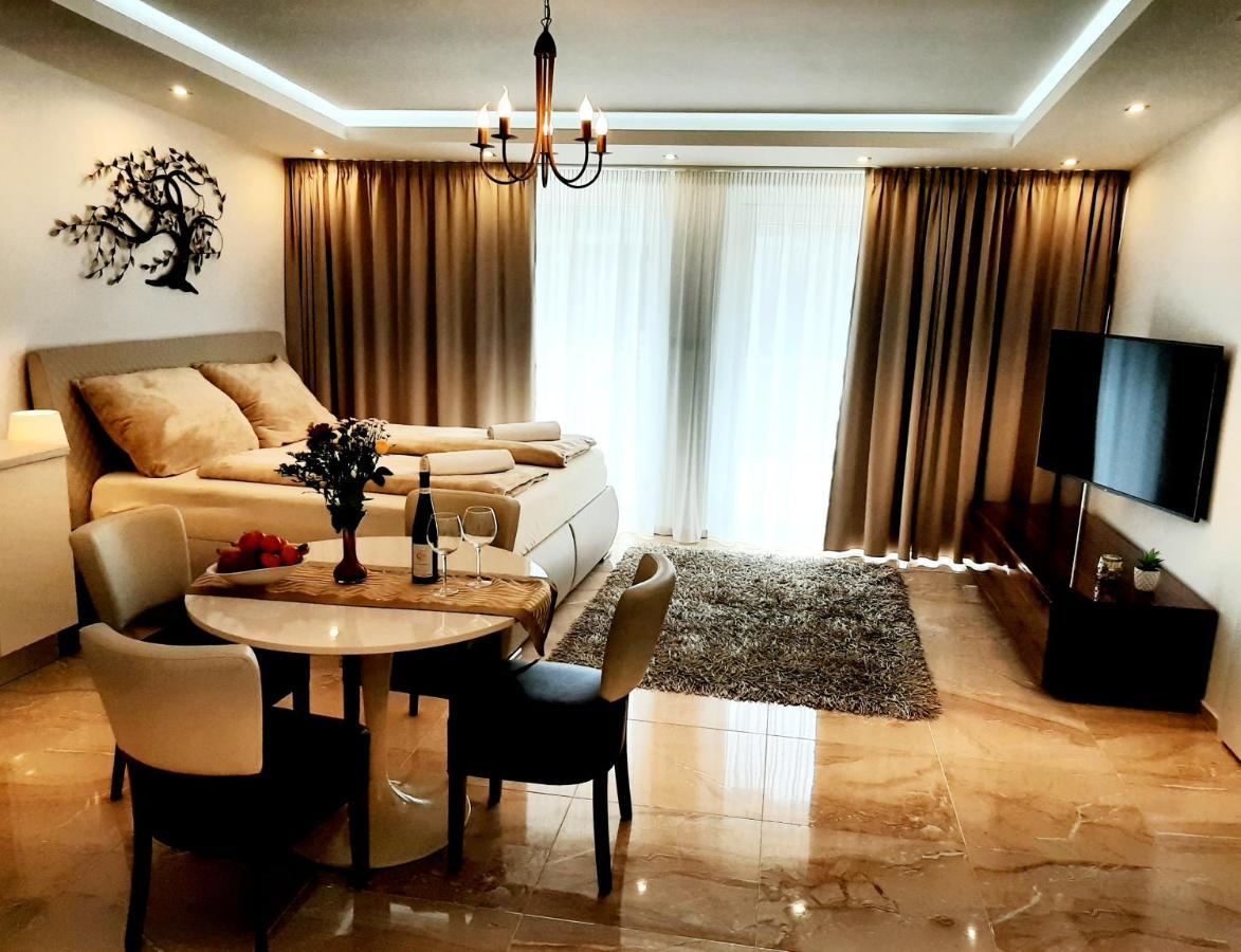 Nobless Apartments Holedna Brno Eksteriør billede