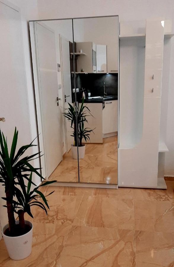 Nobless Apartments Holedna Brno Eksteriør billede